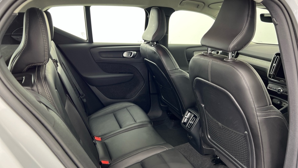 Volvo XC40 Inscription, T3 ND71OEA Silver #6