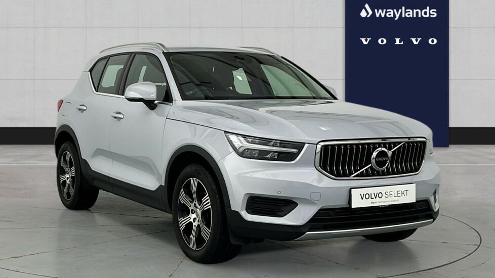 Volvo XC40 Inscription, T3 Silver