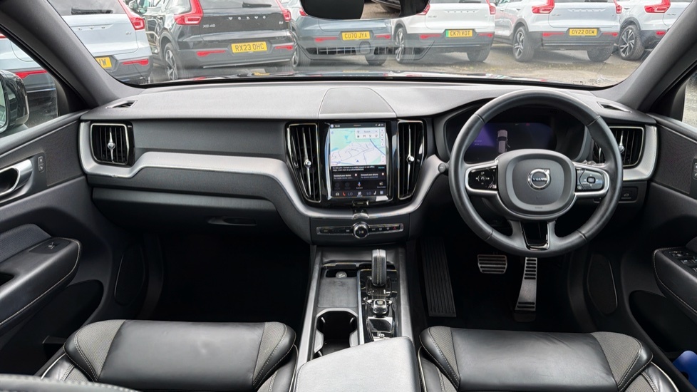 Volvo XC60 R-design, B4 Awd Mild Hybrid FT71DFU Black #5