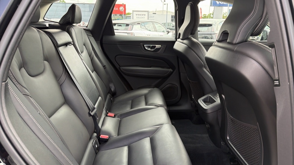 Volvo XC60 Inscription, B4 Awd Mild Hybrid CU22KTG Black #6