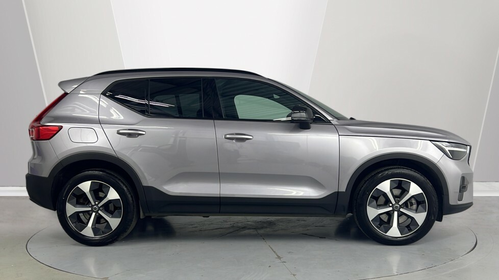 Volvo XC40 Plus, B4 Mild Hybrid, Dark RF25LXP Silver #3