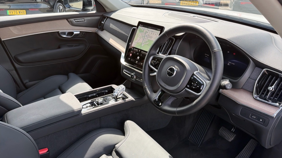 Volvo XC90 Plus, T8 Awd Plug-in Hybrid, Dark RO75UHD White #4