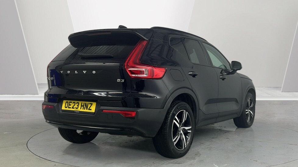 Volvo XC40 Plus, B3 Mild Hybrid, Dark OE23HNZ #2