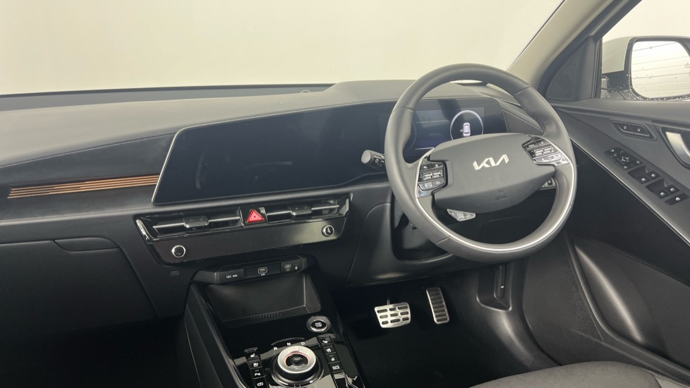 Kia Niro 1.6 Gdi 127 Hybrid 4 Dct AY75URN White #6
