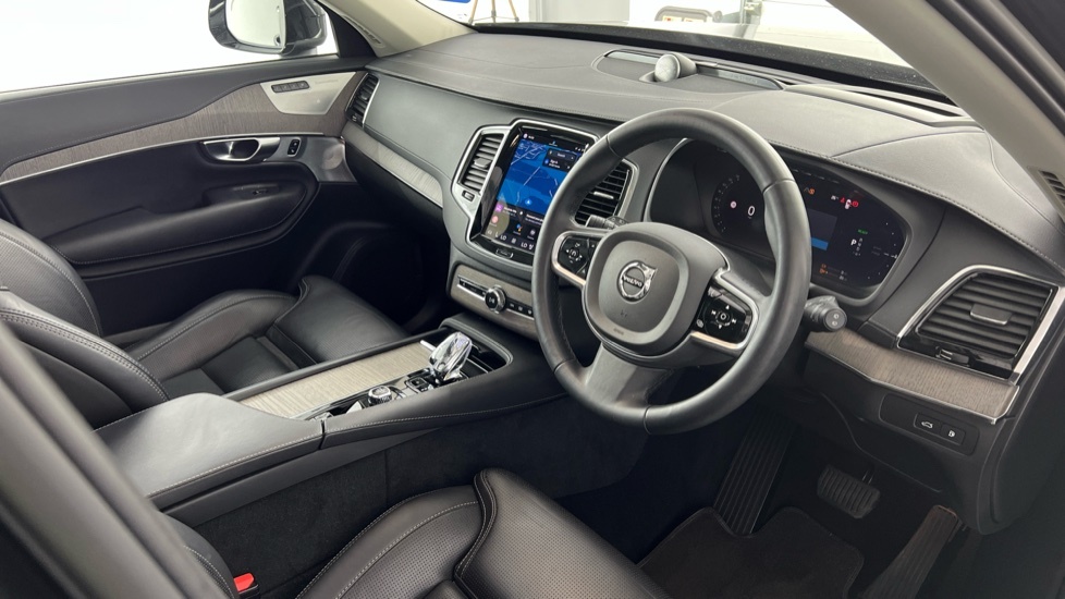 Volvo XC90 Recharge Ultimate, T8 Awd Plug-in Hybrid, CK23KPJ Black #4