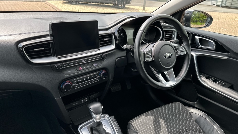 Kia Ceed 1.6 Crdi Isg 3 Dct Black #3