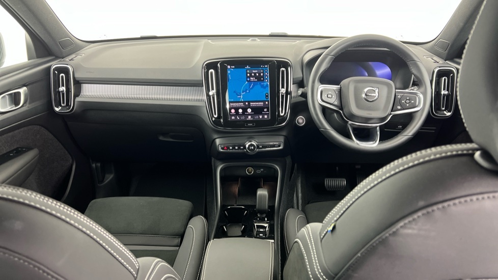 Volvo XC40 Plus, B4 Mild Hybrid, Dark RJ25WXL Black #5