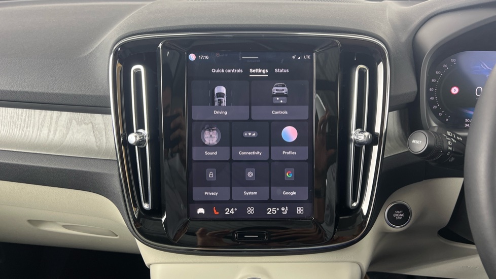Volvo XC40 2.0 B3p Plus Dark  #15