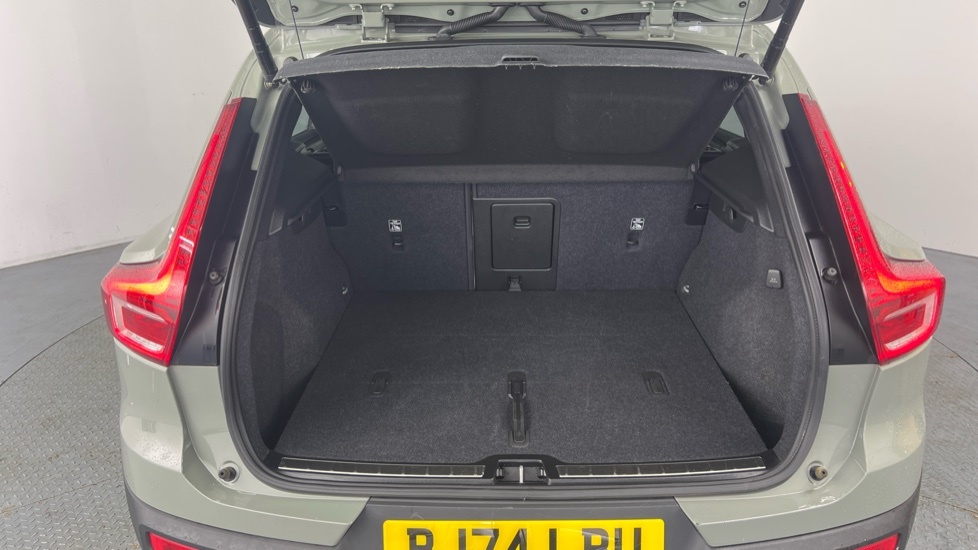 Volvo XC40 2.0 B3p Plus Dark  #13
