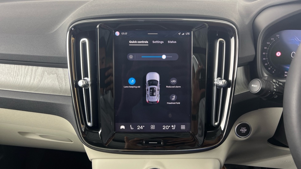 Volvo XC40 2.0 B3p Plus Dark  #37