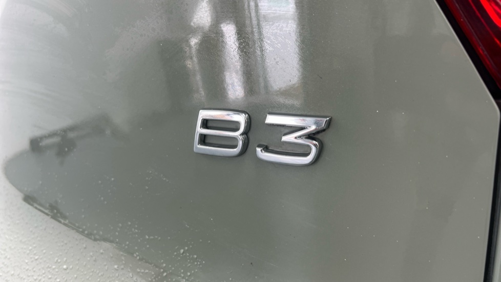 Volvo XC40 2.0 B3p Plus Dark  #54