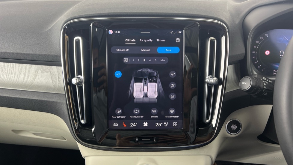 Volvo XC40 2.0 B3p Plus Dark  #35