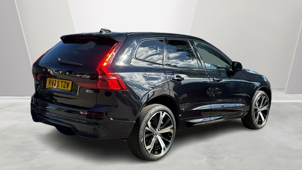 Volvo XC60 Ultra, B5 Awd Mild Hybrid, Dark RV25TZW Black #2