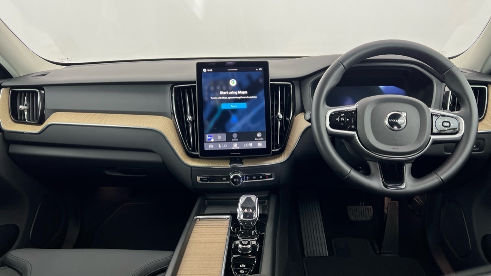 Volvo XC60 Plus, T6 Awd Plug-in Hybrid, Dark RV75SFJ Green #5