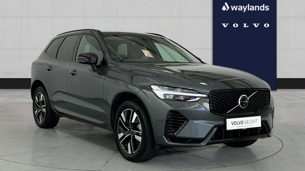 Volvo XC60 Plus, T6 Awd Plug-in Hybrid, Dark RV75SFJ Green