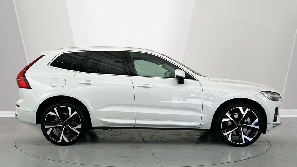Volvo XC60 Ultra, B5 Awd Mild Hybrid, Bright OY75VOM White #3