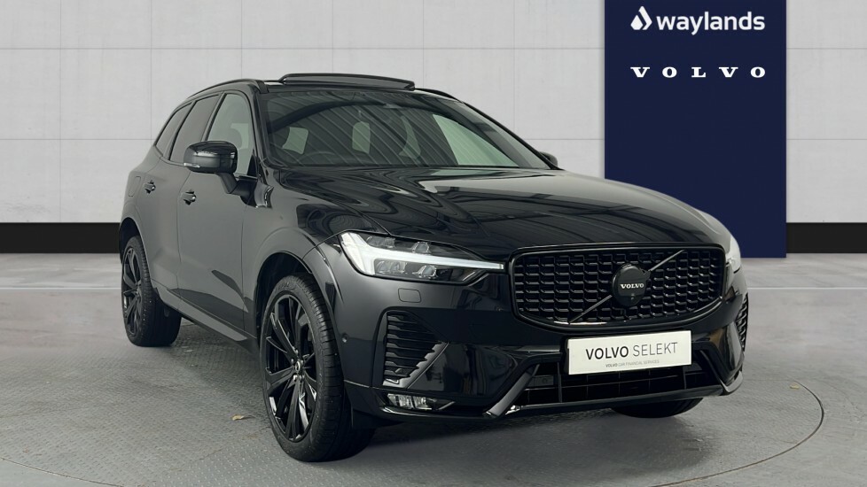 Volvo XC60 B5 Black Edition Ultra, Awd Mild Hybrid, Black