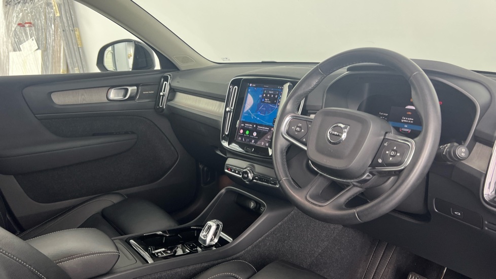 Volvo XC40 2.0 B4p Ultimate Dark Black #4