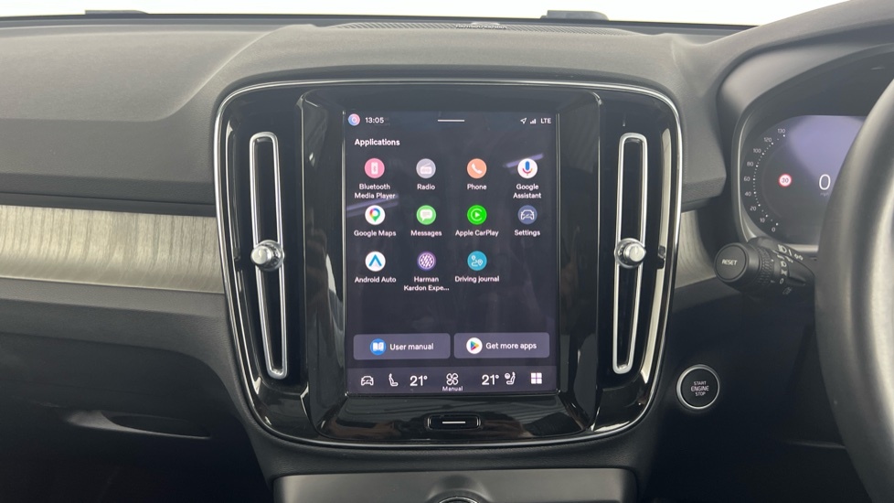 Volvo XC40 B4 P Plus Dark Park Camera, Heated Seats, Apple  #12