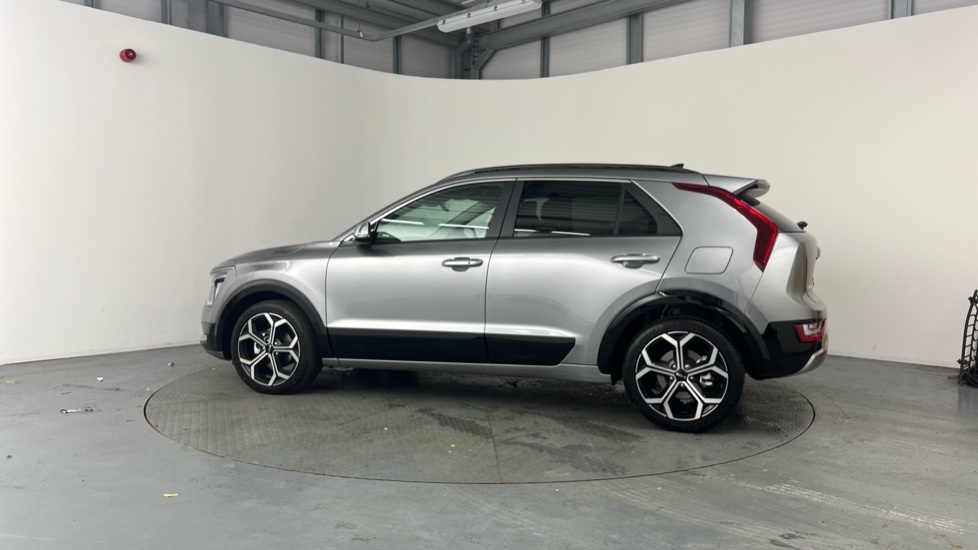 Kia Niro 1.6 Gdi 136 Hybrid Aspire Dct Red #95