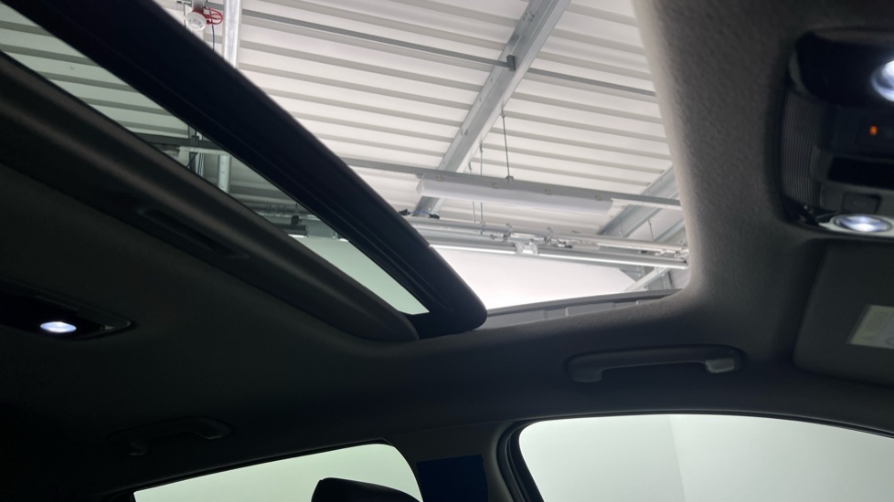 Kia Niro 1.6 Gdi 136 Hybrid Aspire Dct Red #24