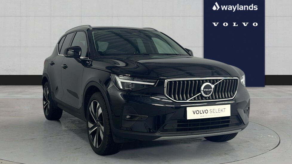 Volvo XC40 Ultra, B3 Mild Hybrid, Bright Black