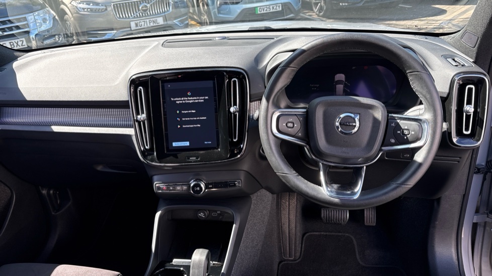 Volvo XC40 Plus, B3 Mild Hybrid, Dark OY74VHE Silver #5
