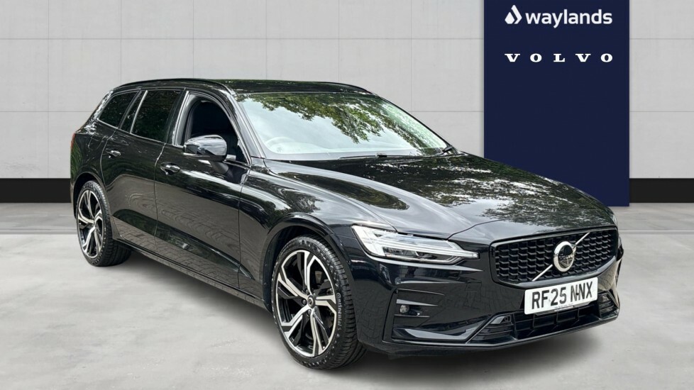 Volvo V60 Plus, B4 Mild Hybrid, Dark Black
