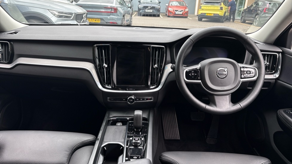 Volvo V60 Plus, B4 Mild Hybrid, Dark RF25NNX Black #5