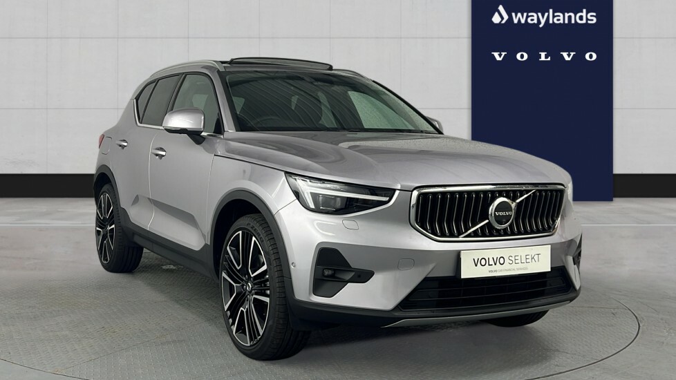 Volvo XC40 B4 Ultra, Mild Hybrid, Bright21 Alloys, Silver