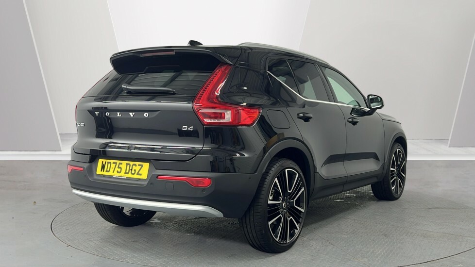 Volvo XC40 B4 Ultra, Mild Hybrid, Brightblond Leathe WD75DGZ Black #2