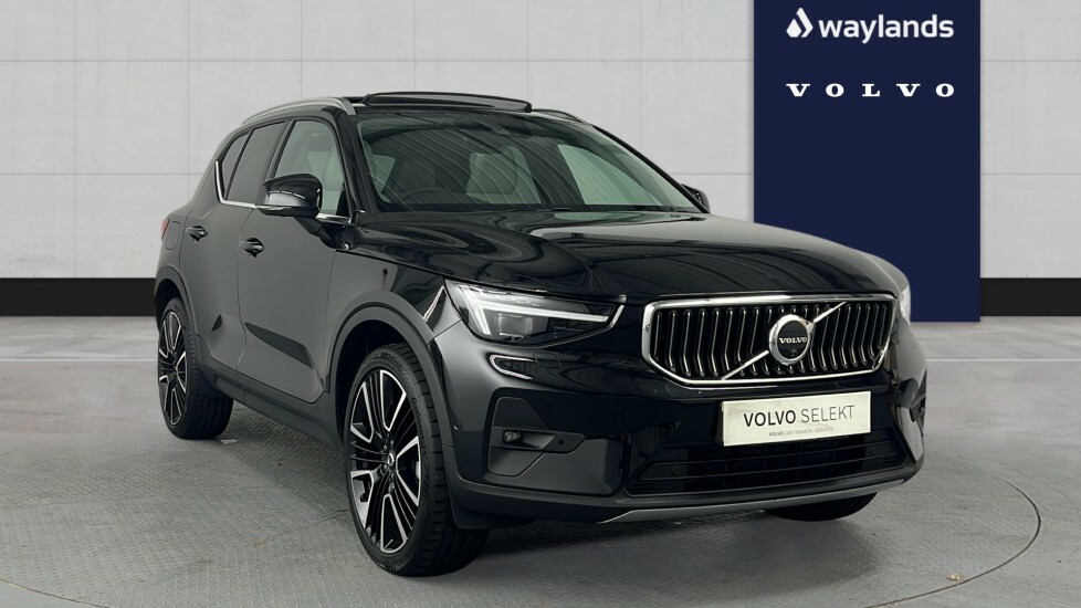 Volvo XC40 B4 Ultra, Mild Hybrid, Brightblond Leathe Black