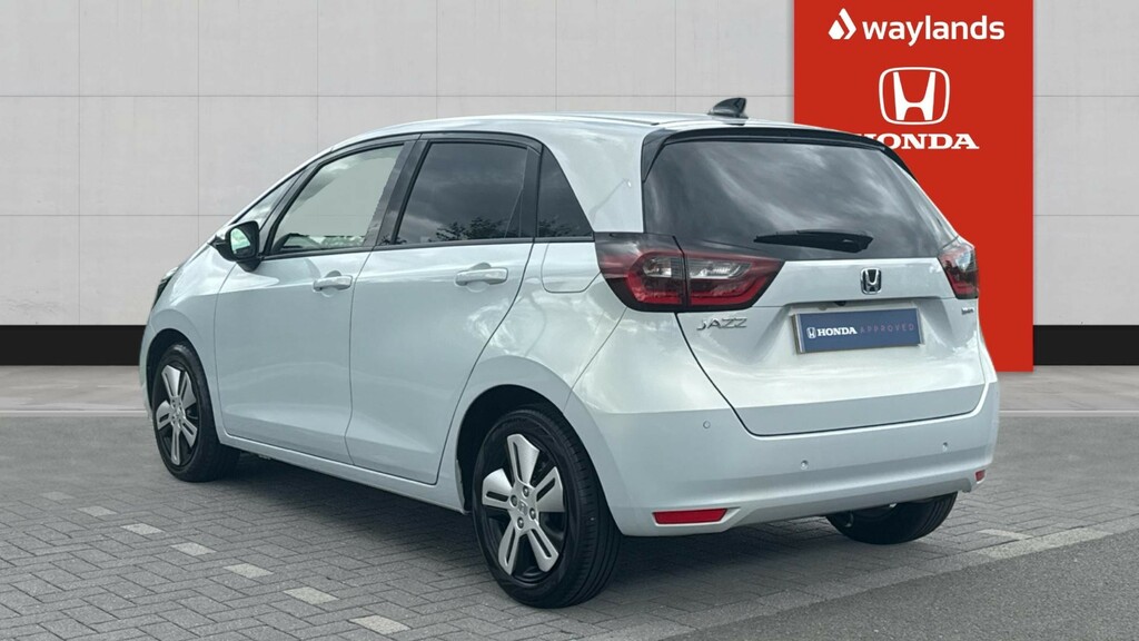 Honda Jazz Honda Jazz 1.5 I-mmd Hybrid Ex Ecvt Hatchback MP23JCU White #3