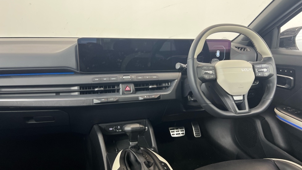 Kia Gt-line S RA75KJZ White #6