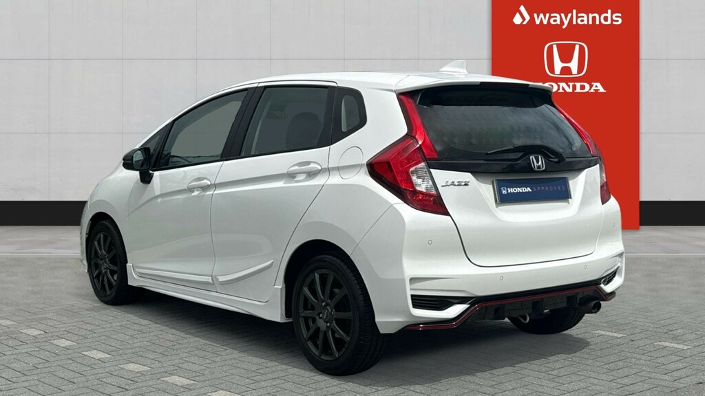 Honda Jazz Honda Jazz Hatchback 1.5 I-vtec Sport White #3