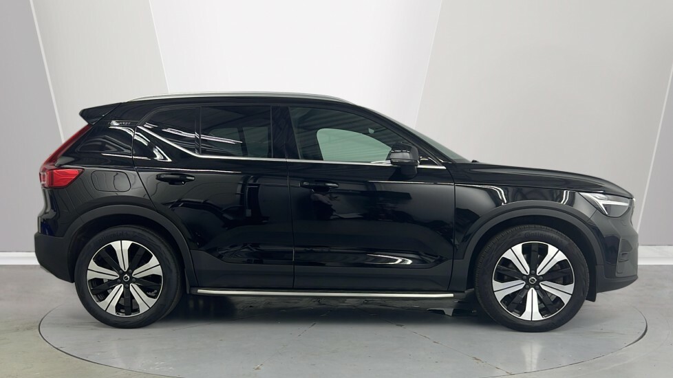 Volvo XC40 Recharge Ultimate, T5 Plug-in Hybrid, FH72RCV Black #3