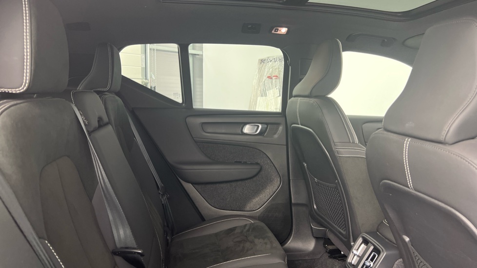 Volvo XC40 Recharge Ultimate, T5 Plug-in Hybrid, FH72RCV Black #6