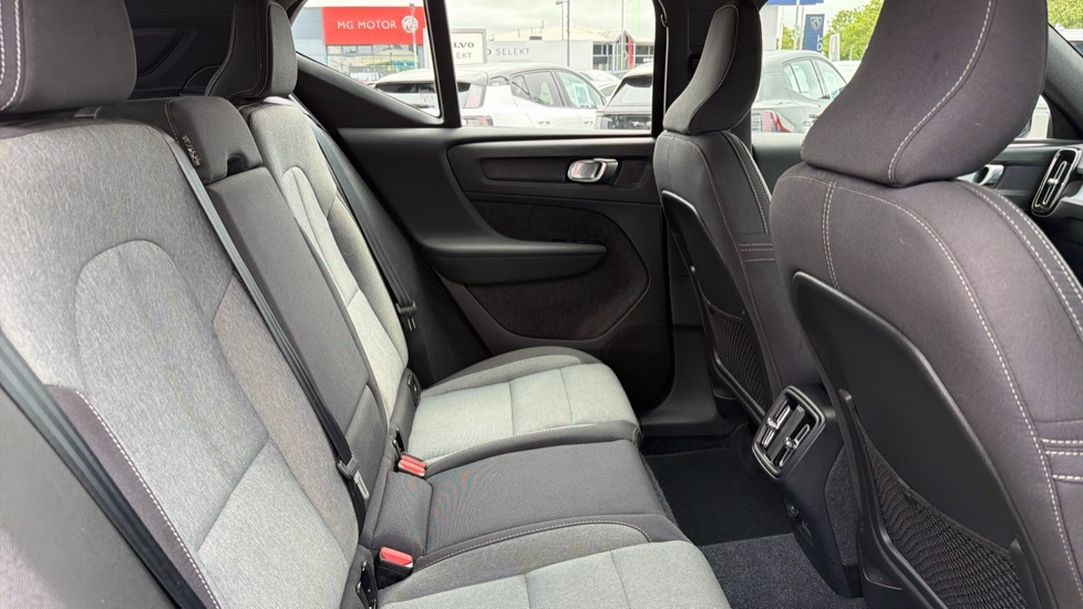 Volvo XC40 Plus, B3 Mild Hybrid, Dark WF23SVR Blue #6