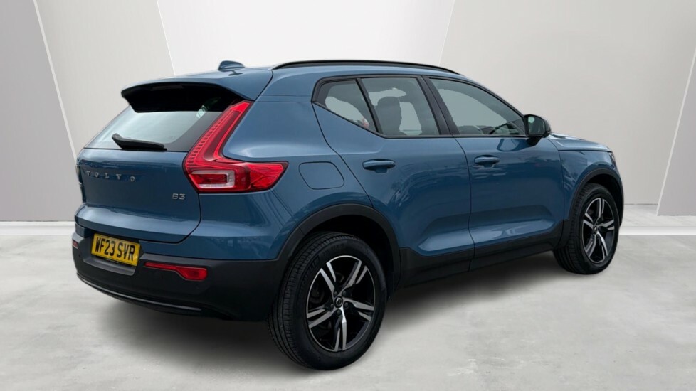 Volvo XC40 Plus, B3 Mild Hybrid, Dark WF23SVR Blue #2