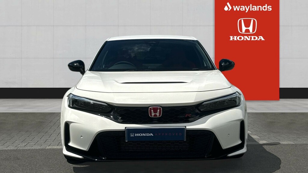 Honda Civic Honda Civic 2.0 Vtec Turbo Type R Hatchback White #6