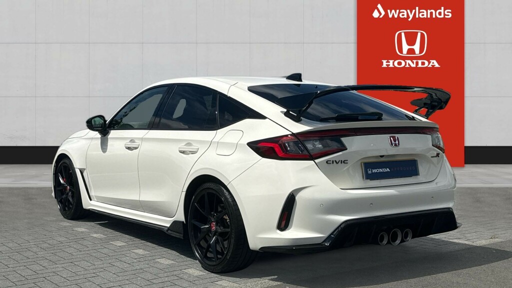 Honda Civic Honda Civic 2.0 Vtec Turbo Type R Hatchback White #3