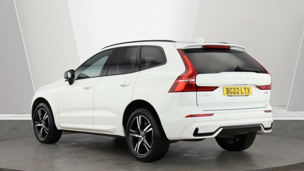 Volvo XC60 R-design, B4 Awd Mild Hybrid White #3