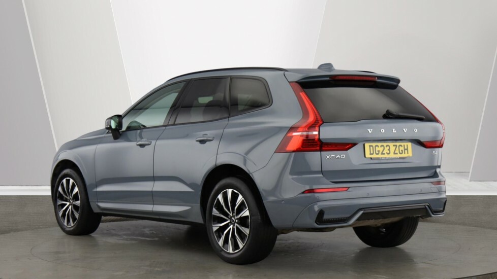 Volvo XC60 Plus, B4 Mild Hybrid, Dark Grey #3