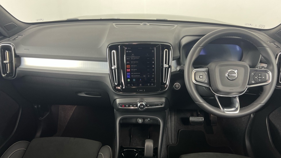 Volvo XC40 B4 Black Edition Plus, Mild Hybrid, RO75LVX Black #5