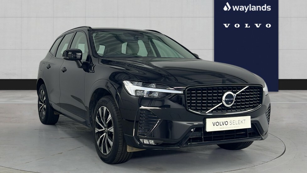 Volvo XC60 Plus, B4 Mild Hybrid, Dark Black