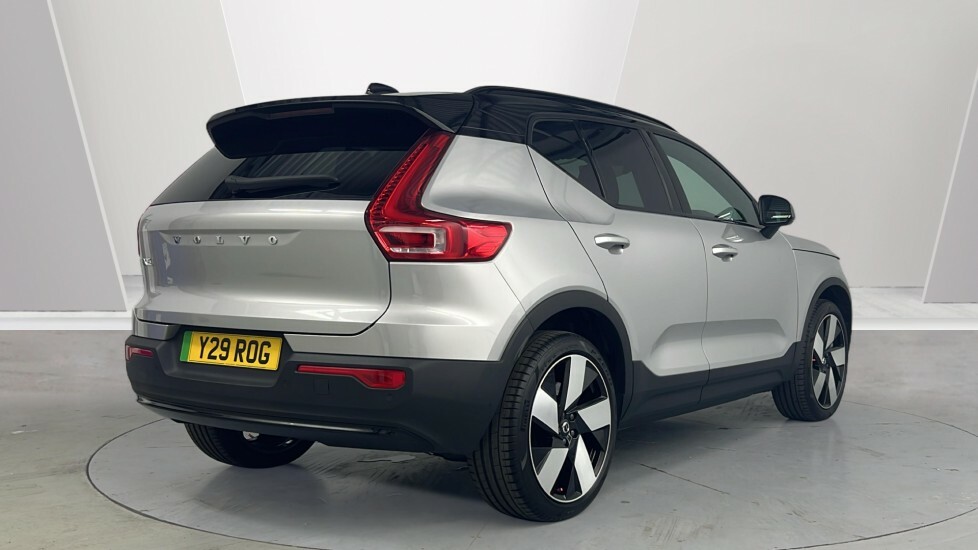 Volvo EX40 Plus, Single Motor Extended Range, Silver #2