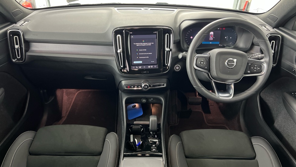 Volvo XC40 Plus, B4 Mild Hybrid, Dark Black #5