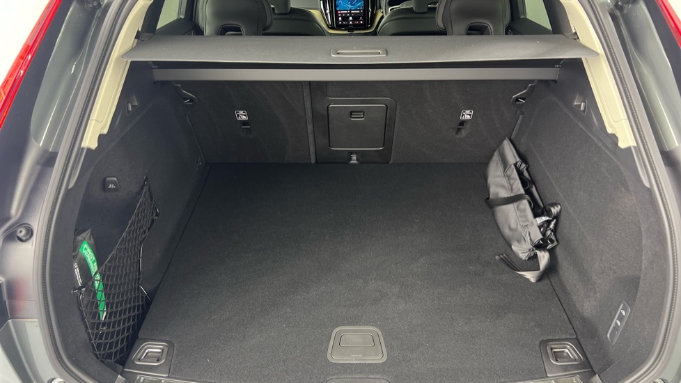 Volvo XC60 T6 Awd Phev Plus Dark Towbar, Side Steps, Harman  #13