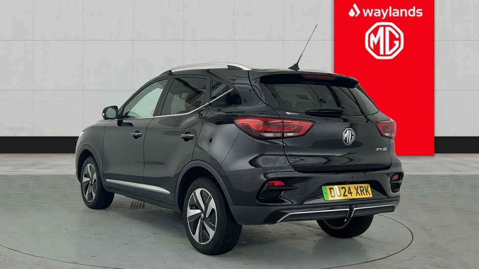 MG ZS 130Kw Trophy Connect Ev 51Kwh Black #2