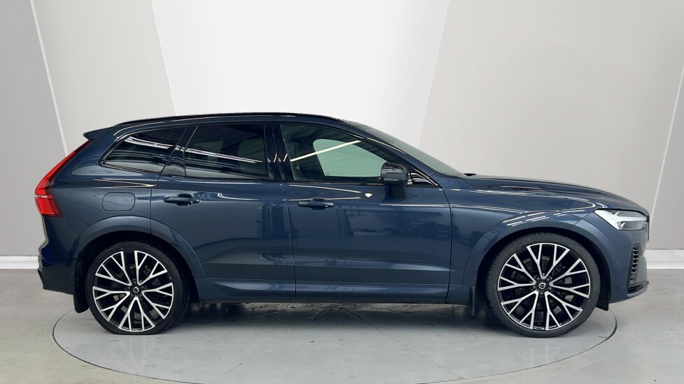 Volvo XC60 Recharge R-design Pro, T8 Awd Plug-in Hybrid 22 Blue #3